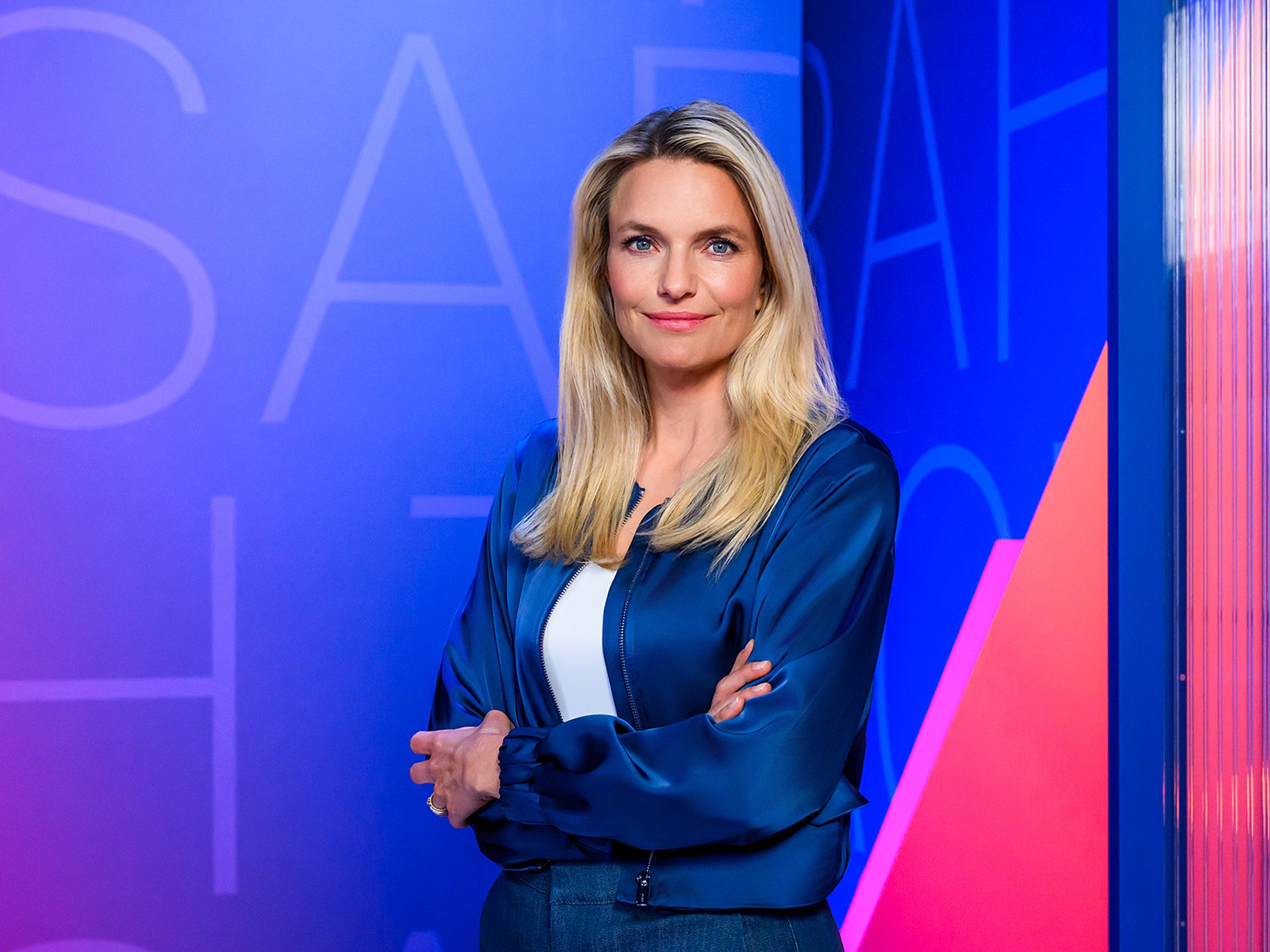 SARAH TACKE