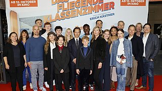 DAS FLIEGENDE KLASSENZIMMER feiert Weltpremiere in Berlin