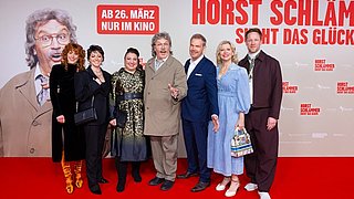 HORST SCHLÄMMER SUCHT DAS GLÜCK / Horst Schlämmer bringt das Glück nach Essen: Der Kultreporter begeistert bei Weltpremiere